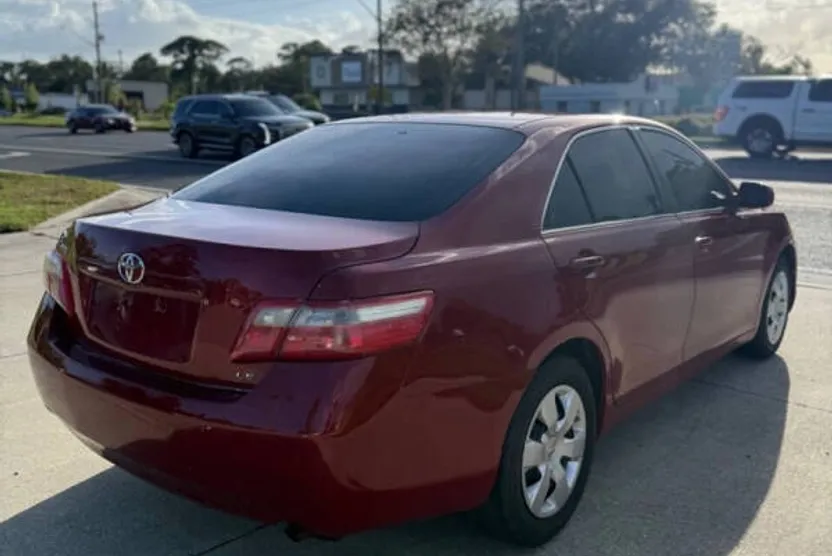 2009 Toyota Camry Base photo 1