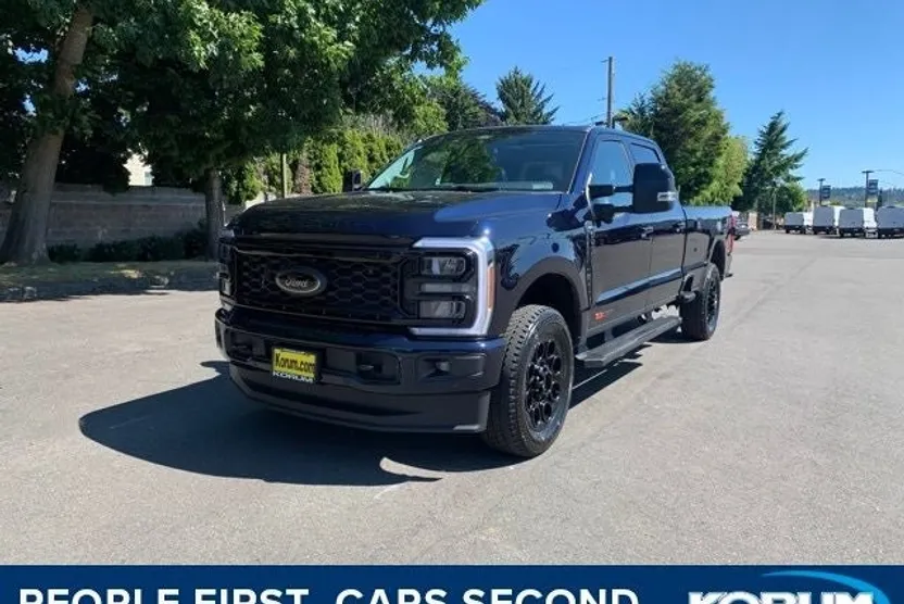 2025 Ford F-250 photo 1