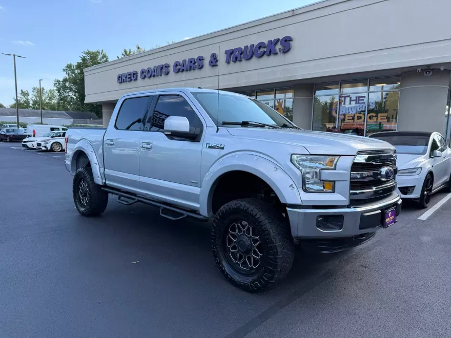 2016 Ford F-150 Lariat photo 1