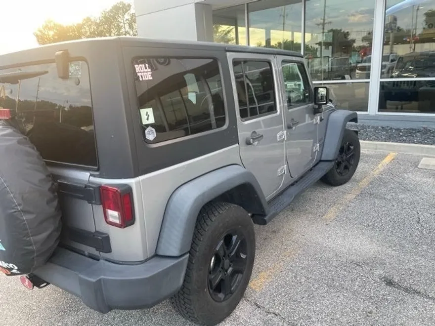 2017 Jeep Wrangler Unlimited Sport photo 1