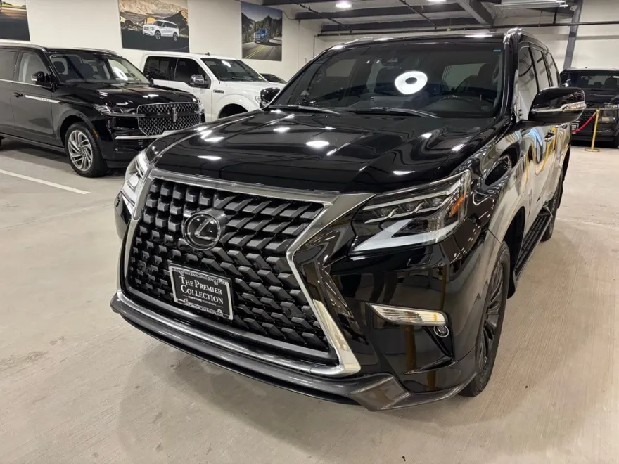 2022 Lexus GX 460 Luxury photo 1