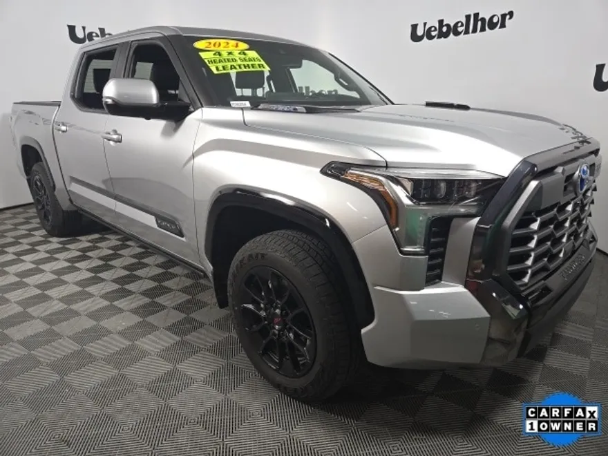 2024 Toyota Tundra Platinum CrewMax photo 1