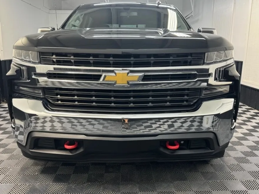 2019 Chevrolet Silverado 1500 LT photo 1