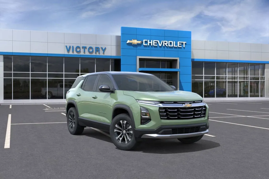2026 Chevrolet Equinox LT photo 1