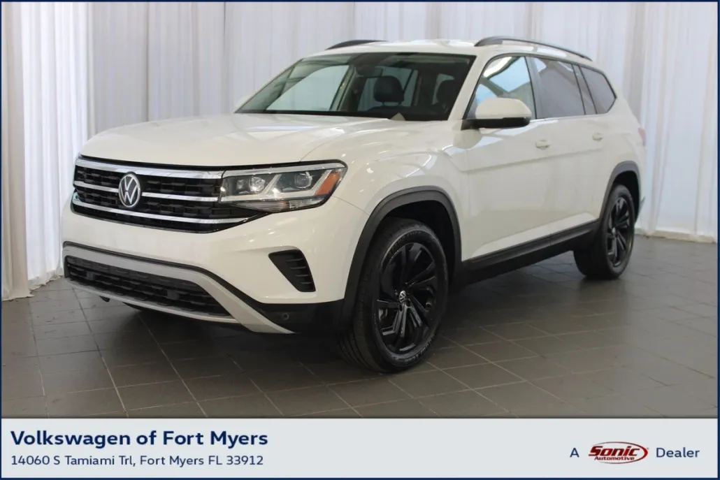 2022 Volkswagen Atlas SE Technology photo 1