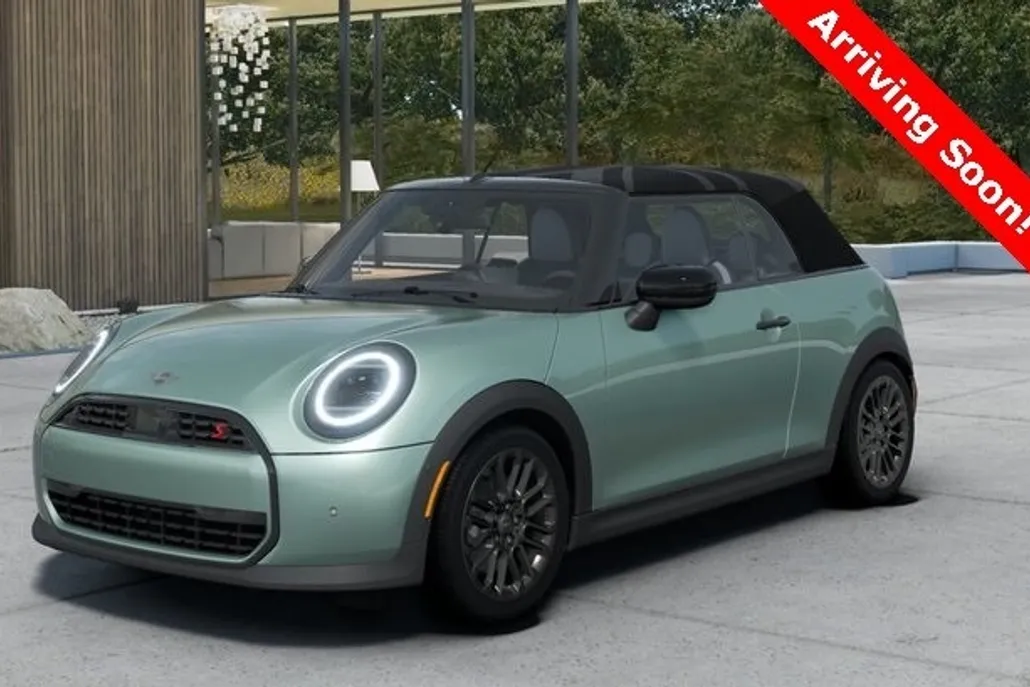 2025 Mini Cooper Convertible Signature photo 1