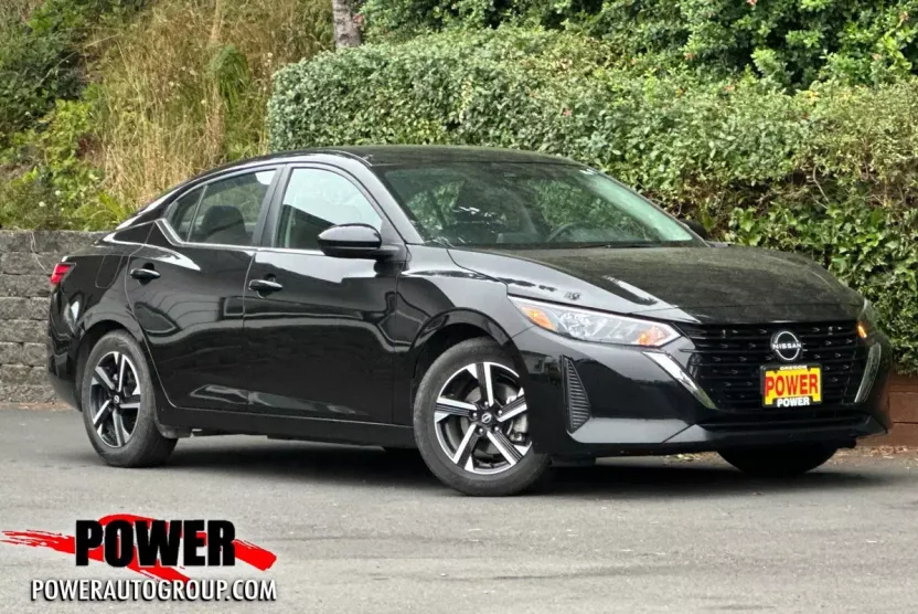 2024 Nissan Sentra SV photo 1