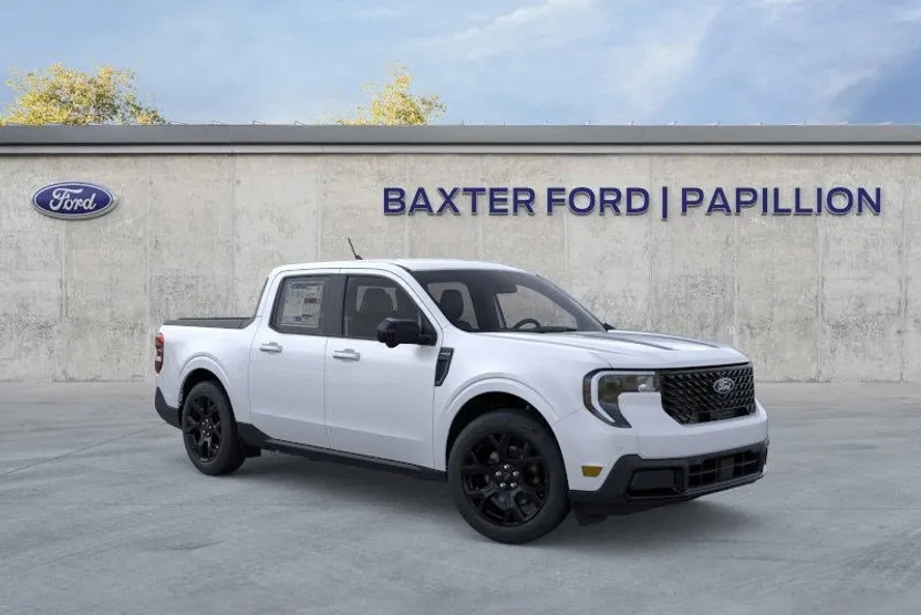 2025 Ford Maverick Lariat photo 1