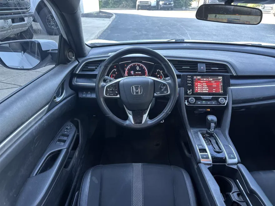 2020 Honda Civic Sport photo 1