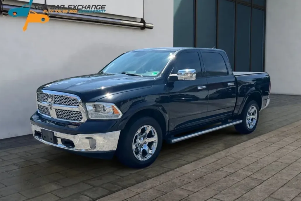 2015 Ram 1500 Laramie photo 1