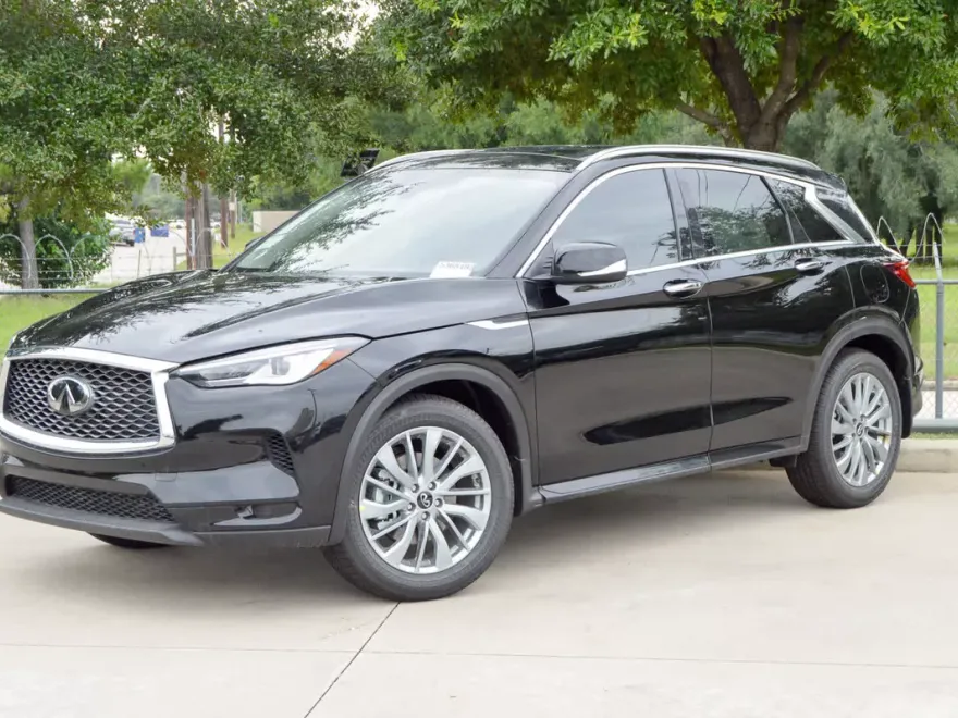 2025 Infiniti QX50 Luxe AWD photo 1