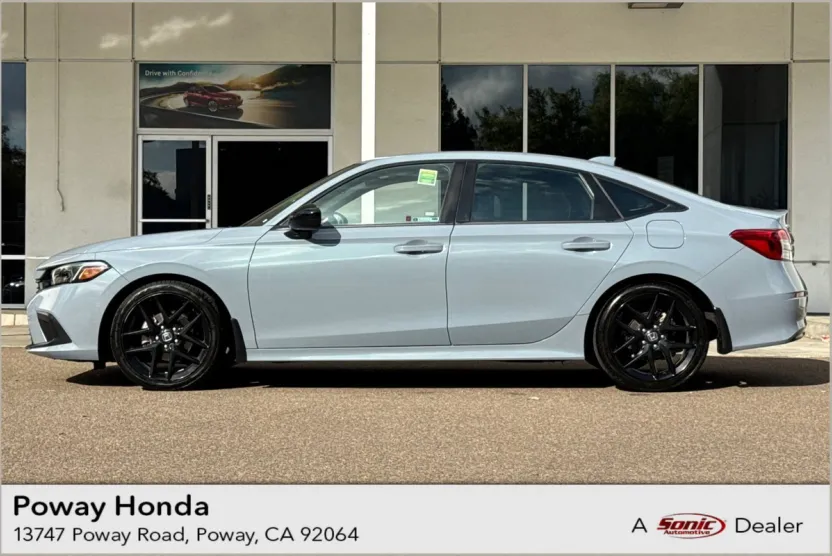 2023 Honda Civic Sport photo 1