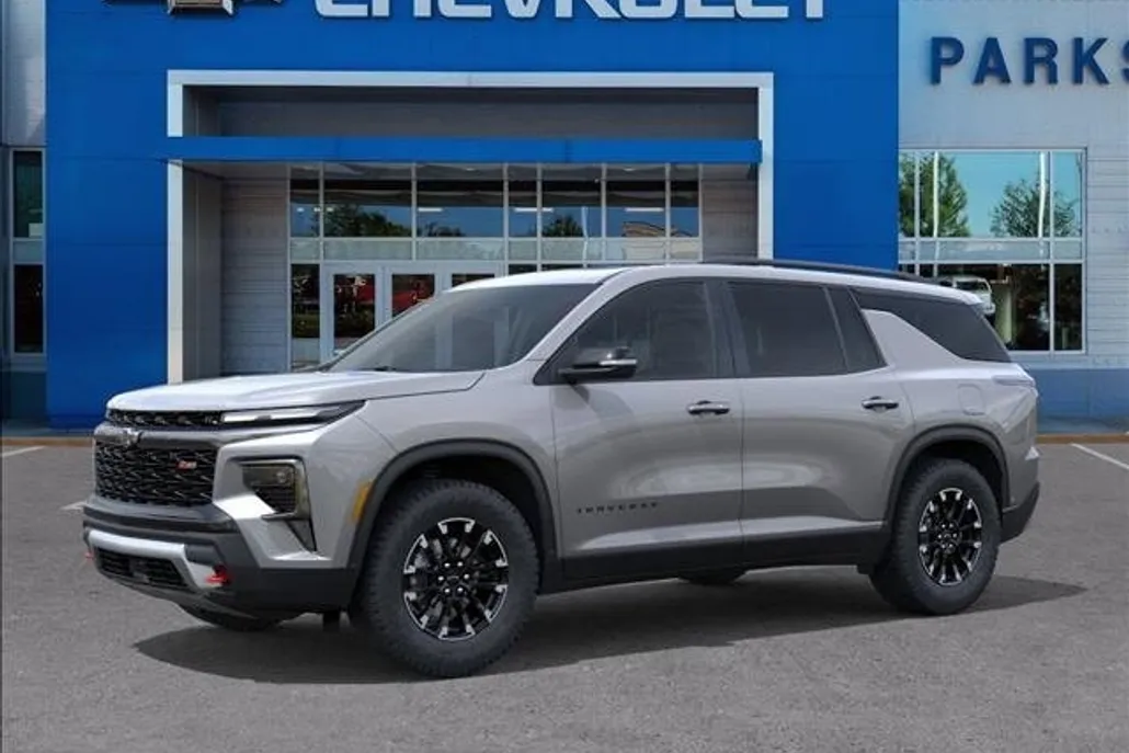 2026 Chevrolet Traverse Z71 photo 1
