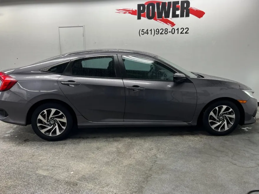 2016 Honda Civic EX photo 1