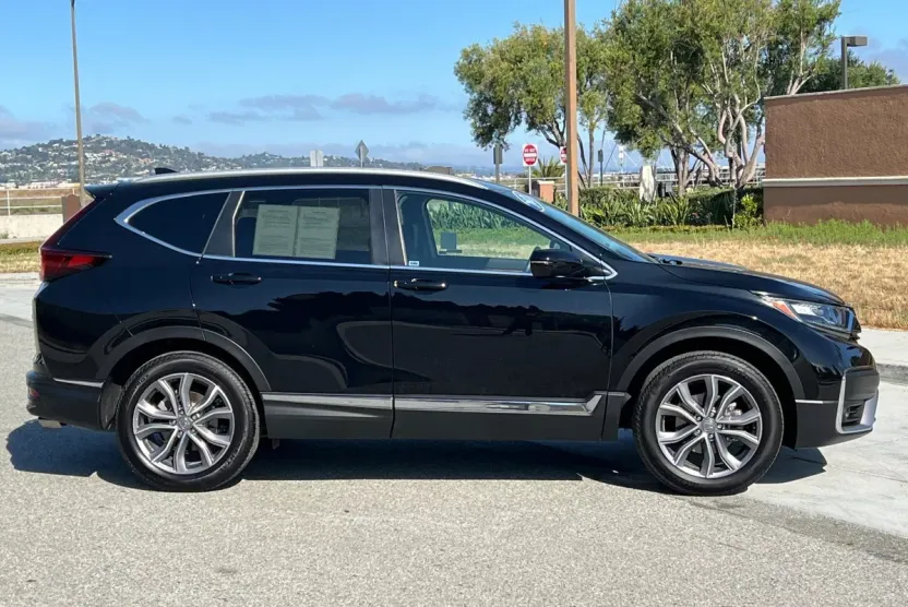 2021 Honda CR-V Touring photo 1