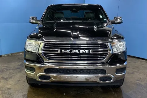 2024 Ram 1500 Laramie photo 3