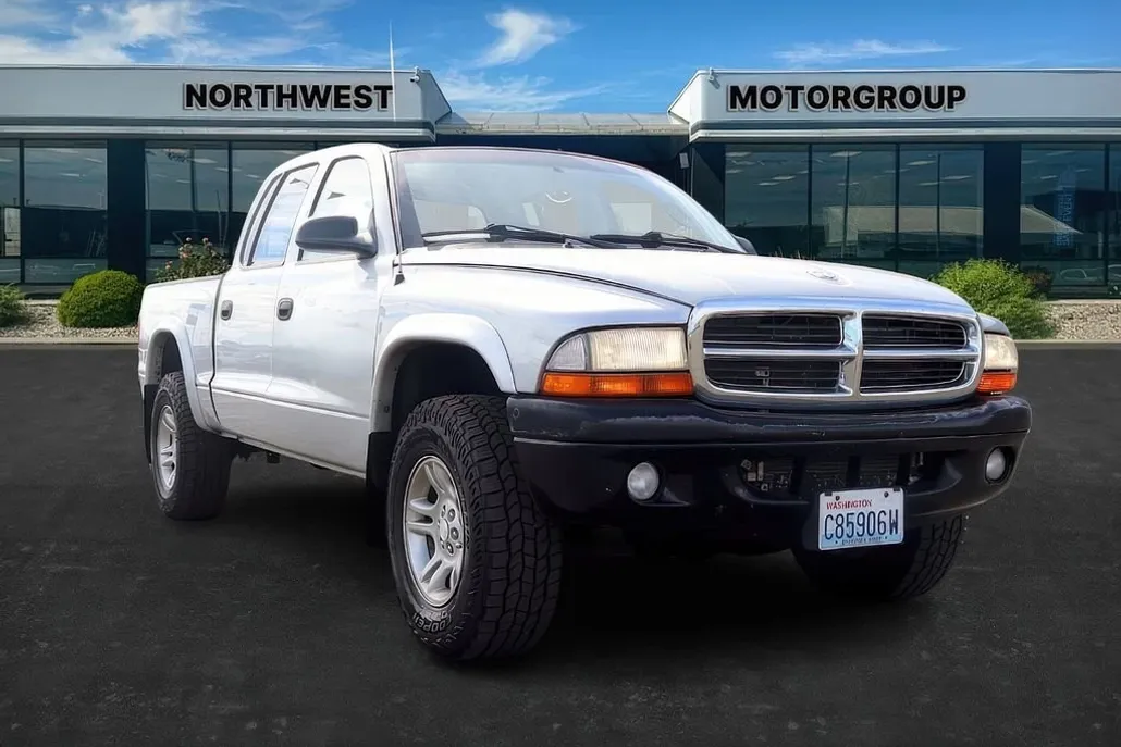2004 Dodge Dakota SLT photo 1