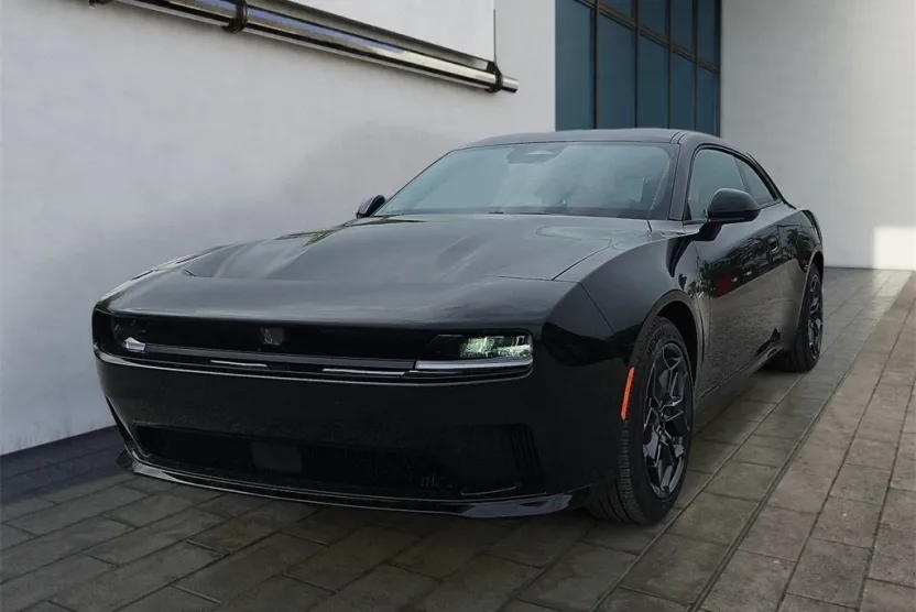 2025 Dodge Charger Daytona R/T AWD photo 1