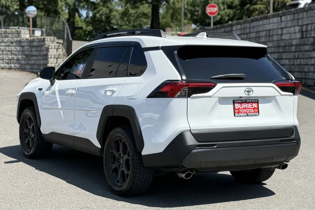 2022 Toyota RAV4 TRD photo 1