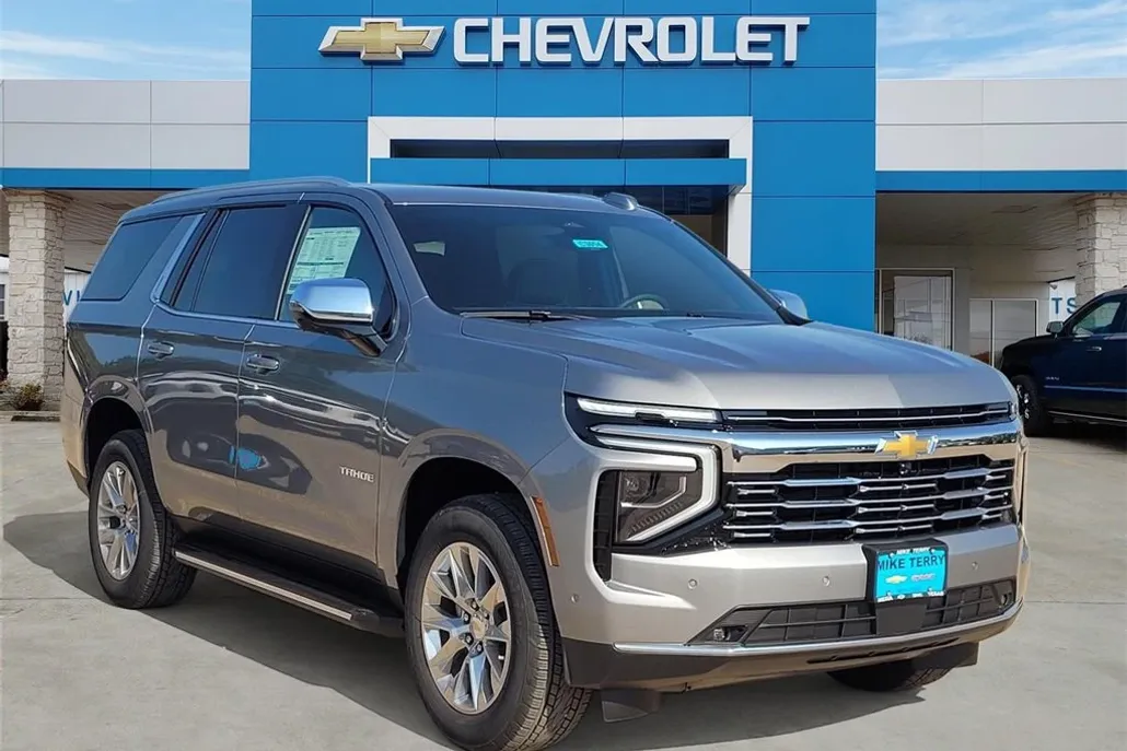 2026 Chevrolet Tahoe Premier photo 1