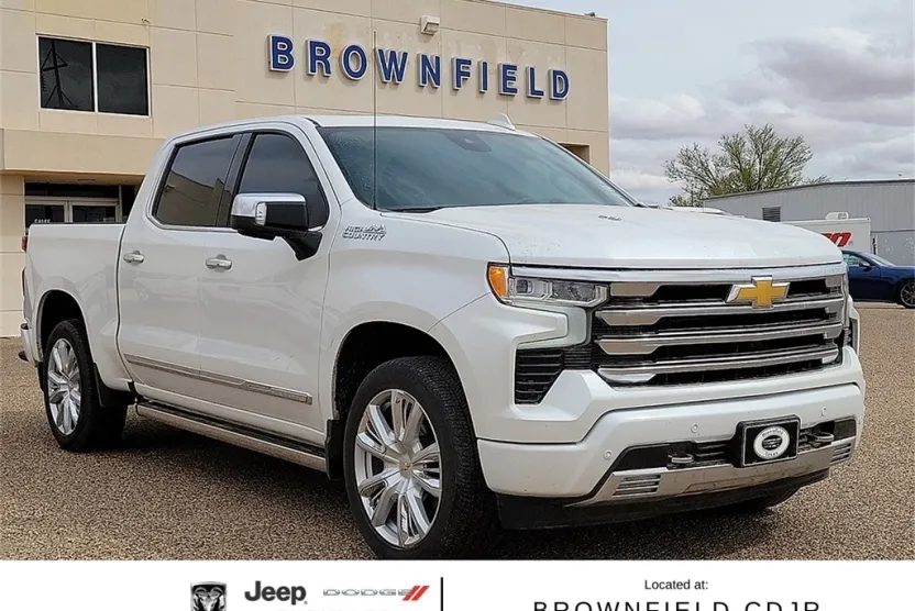 2024 Chevrolet Silverado 1500 High Country photo 1