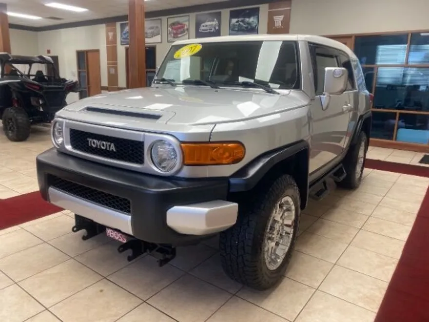 2007 Toyota FJ Cruiser Base photo 1