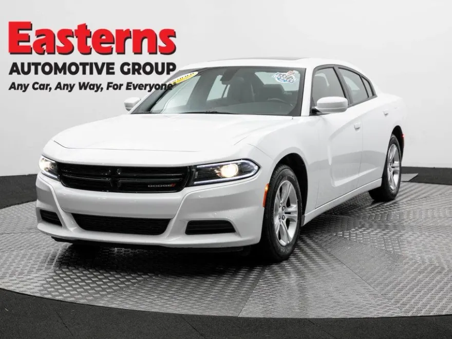 2022 Dodge Charger SXT photo 1