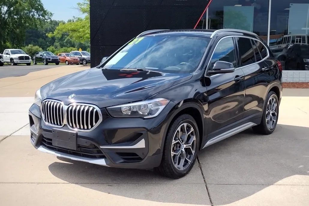 2021 Bmw X1 XDrive28i photo 1