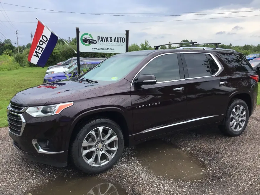 2020 Chevrolet Traverse Premier photo 1