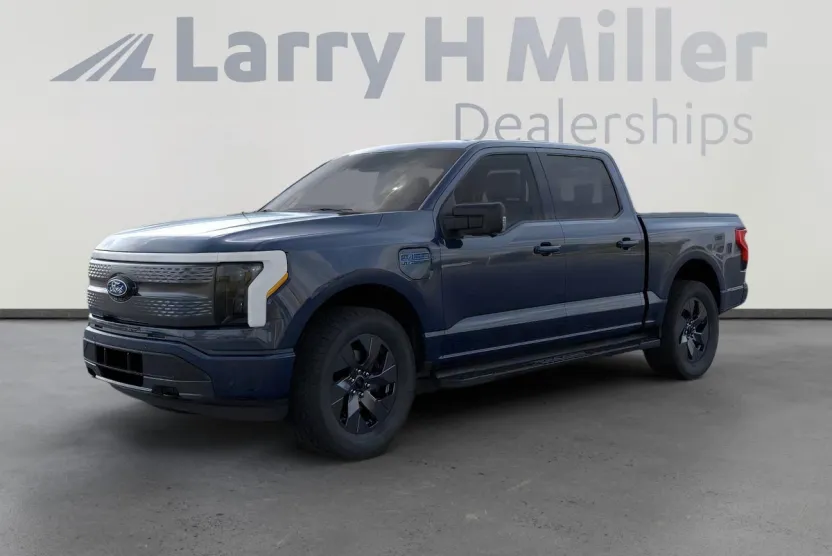 2025 Ford F-150 Lightning photo 1