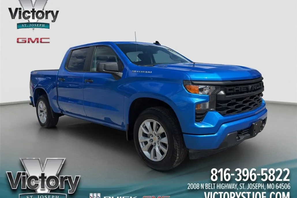 2025 Chevrolet Silverado 1500 photo 1