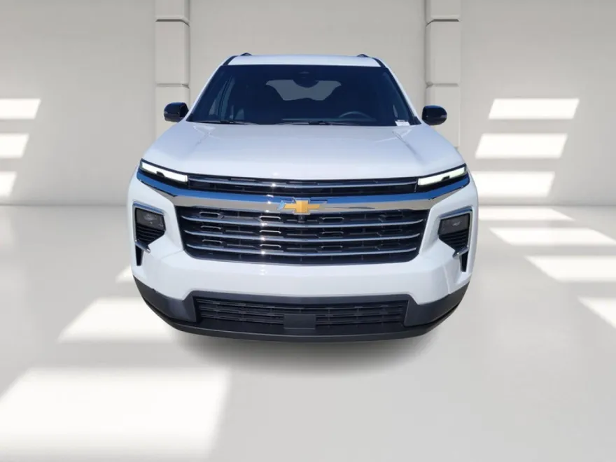2026 Chevrolet Traverse photo 1