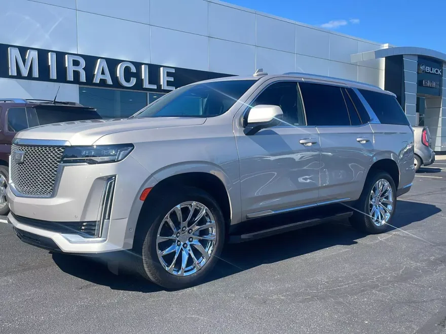 2023 Cadillac Escalade Premium Luxury photo 1