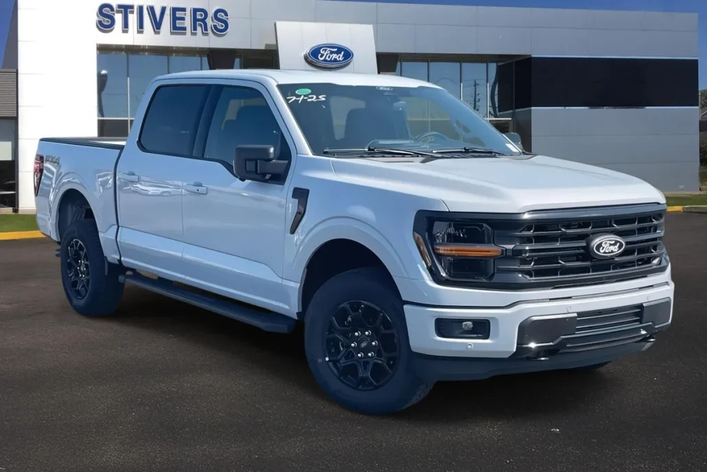 2025 Ford F-150 XLT photo 1