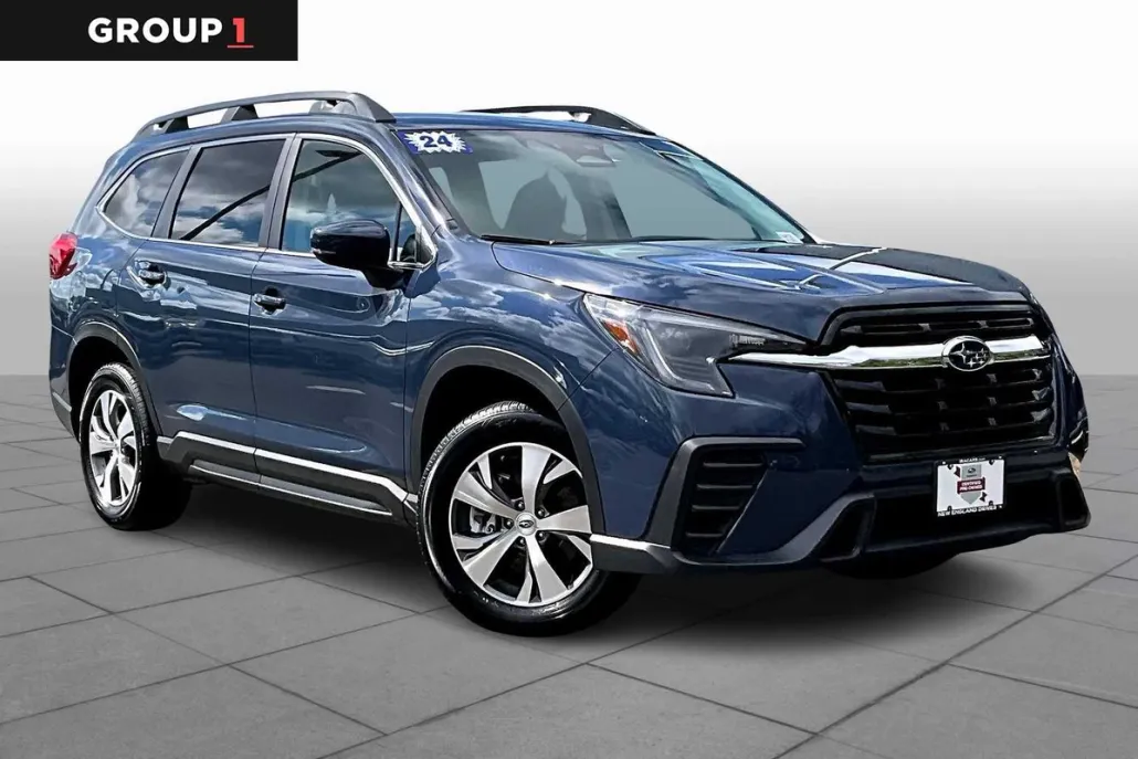 2024 Subaru Ascent Premium photo 1