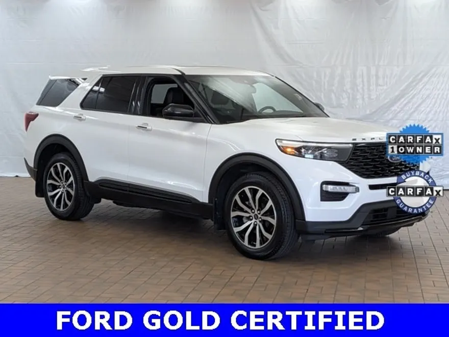 2022 Ford Explorer ST-Line photo 1