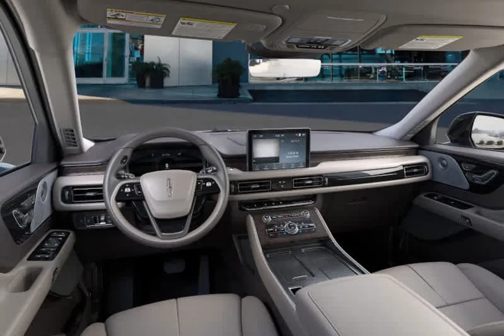 2024 Lincoln Aviator Reserve photo 1