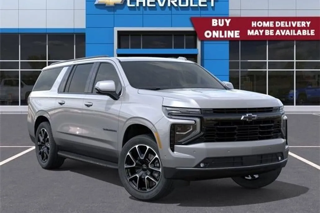 2025 Chevrolet Suburban RST photo 1