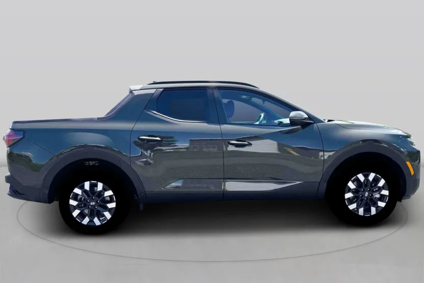 2026 Hyundai Santa Cruz SEL photo 1