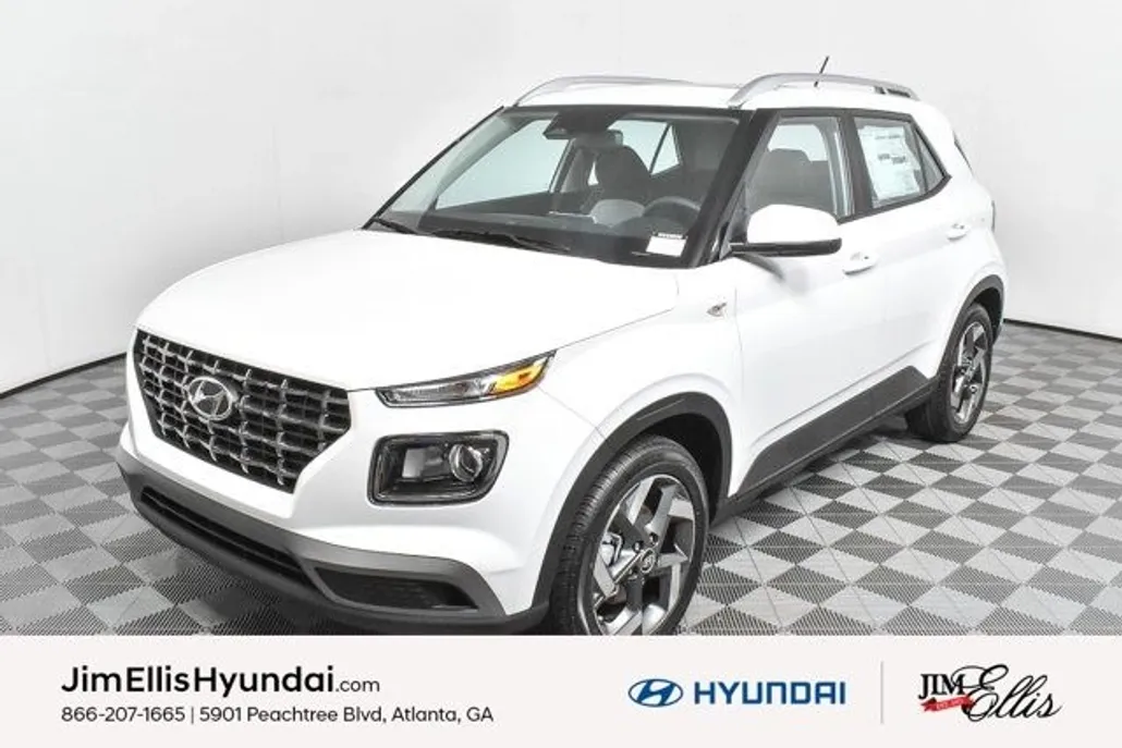 2025 Hyundai Venue SEL photo 1