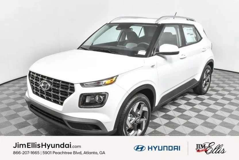 2025 Hyundai Venue SEL photo 1