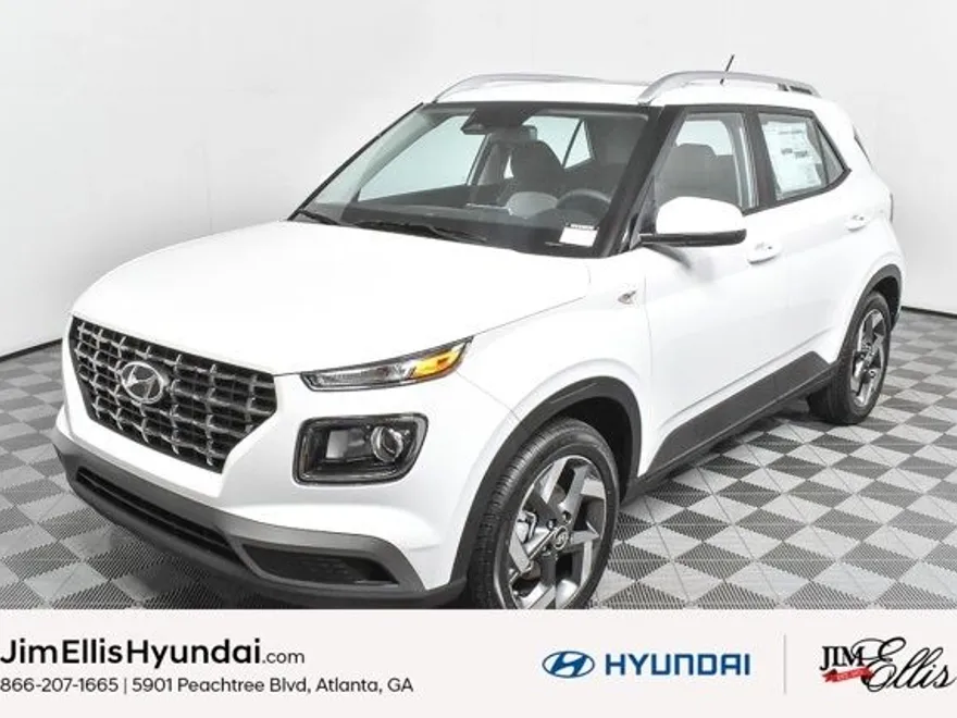 2025 Hyundai Venue SEL photo 1