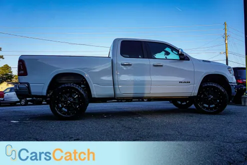 2020 Ram 1500 Laramie photo 2