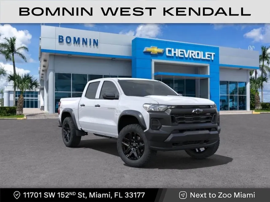 2025 Chevrolet Colorado Trail Boss photo 1