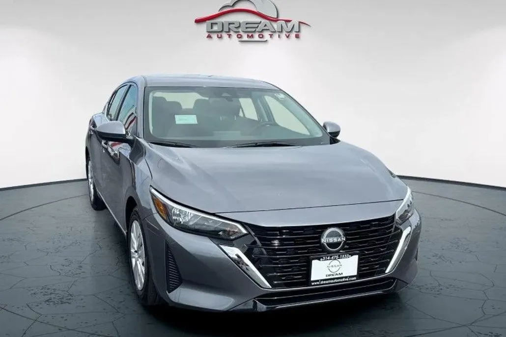 2025 Nissan Sentra S photo 1
