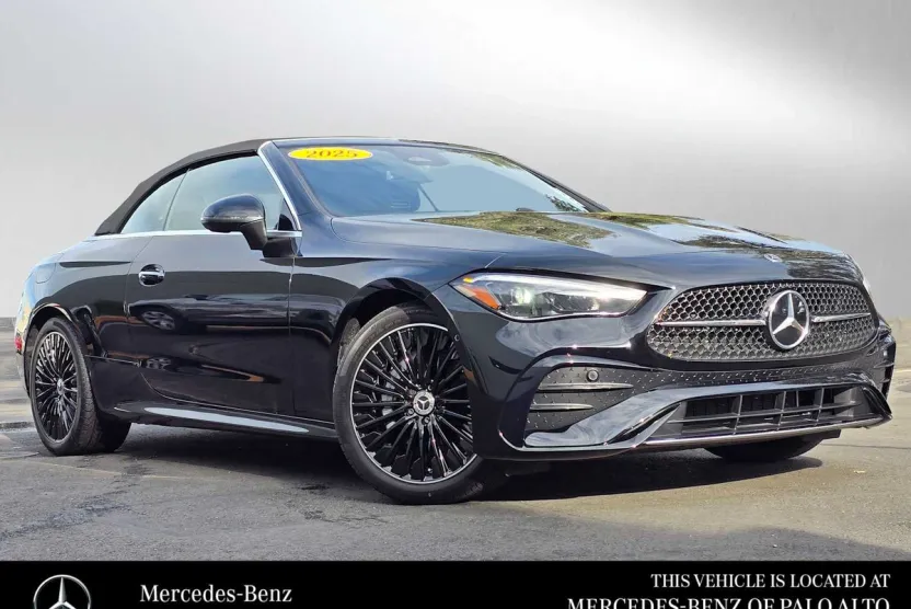 2025 Mercedes Benz CLE 300 4MATIC photo 1