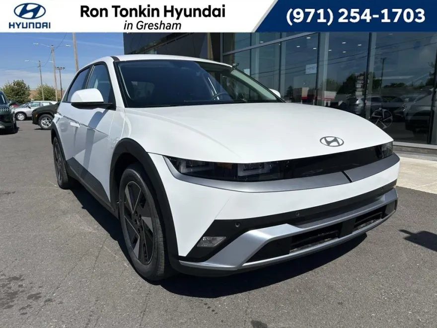 2025 Hyundai Ioniq 5 SE photo 1