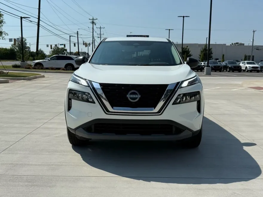 2023 Nissan Rogue S photo 1