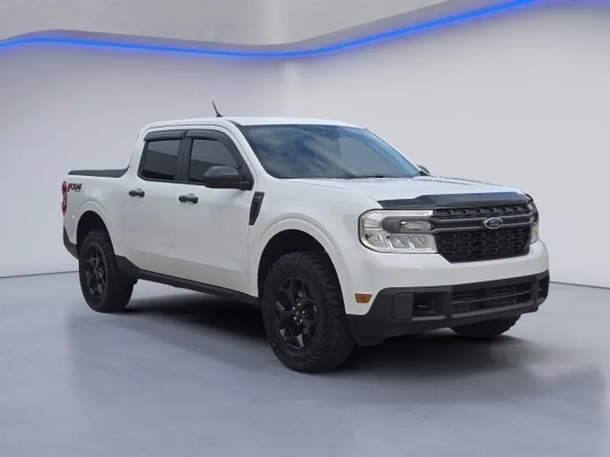 2024 Ford Maverick XLT photo 1