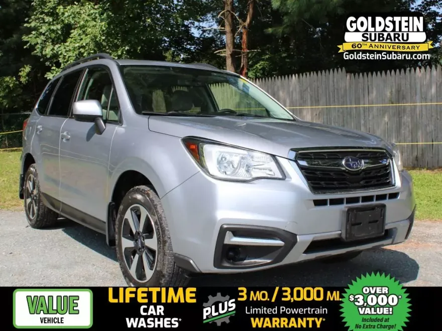 2018 Subaru Forester Premium photo 1